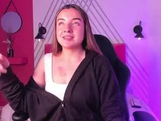 Vela-jade from CamSoda