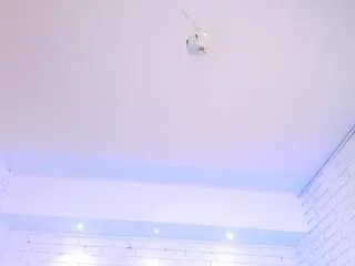 venus-cooper from CamSoda is Freechat