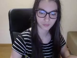 Viviangray from CamSoda