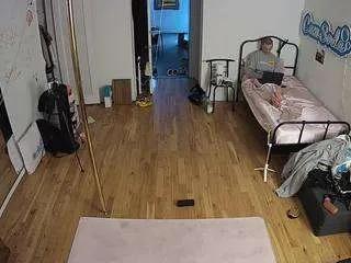 voyeurcam-celticiron-01 from CamSoda is Freechat