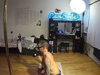 voyeurcam-celticiron-02 from CamSoda is Freechat
