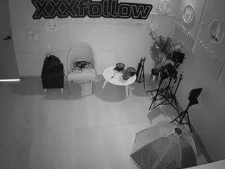 voyeurcam-jb-xfollow from CamSoda is Freechat