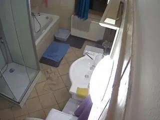 voyeurcam-julmodels-bath-2nd-2 from CamSoda is Freechat
