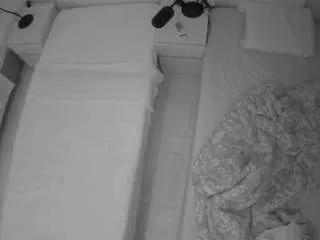 voyeurcam-julmodels-bed-5 from CamSoda is Freechat