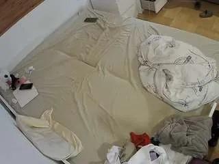 voyeurcam-julmodels-greybed-1 from CamSoda is Freechat