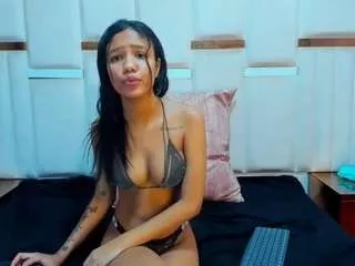 Yarashinex69 from CamSoda