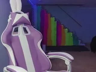 Yazminroyal from CamSoda