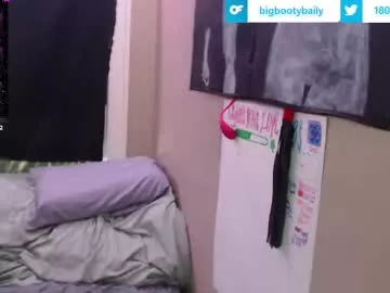 1800bootytalk from Chaturbate
