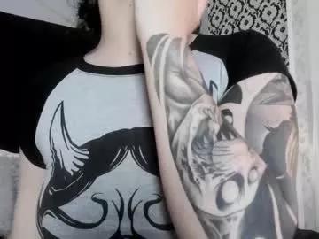 adeelinee from Chaturbate