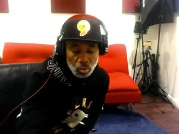 adick_ting from Chaturbate is Freechat