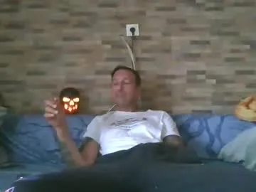 Alexdelarge23 from Chaturbate