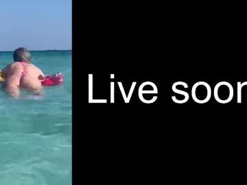 Alliesynns from Chaturbate
