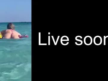 Alliesynns from Chaturbate