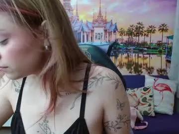 Alyy_cute from Chaturbate