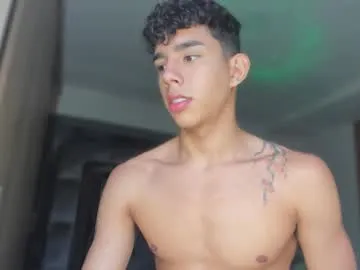 Andrew_twink18 from Chaturbate