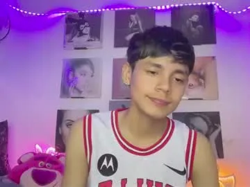 Andy_belier from Chaturbate