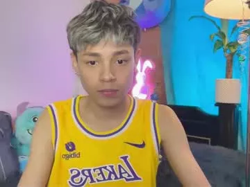 Andy_belier from Chaturbate