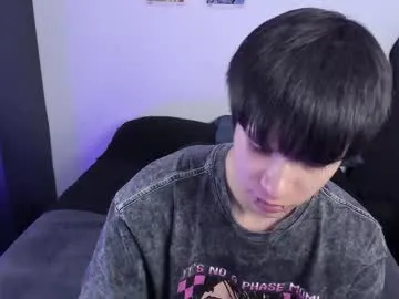 andy_twiink from Chaturbate is Freechat