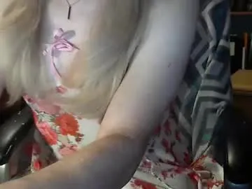 Anniegurl from Chaturbate