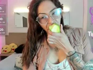 april_dumont from Chaturbate is Freechat