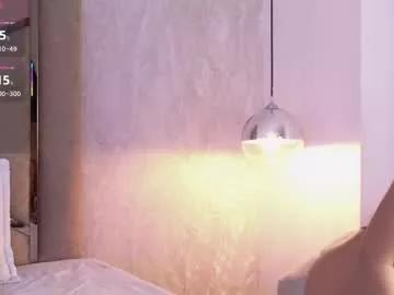 arianaa_miller_ from Chaturbate