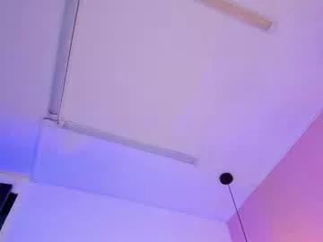 Ariianabaker from Chaturbate