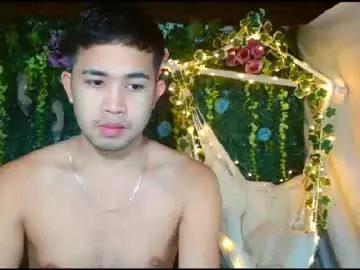 Asiancumguyx from Chaturbate