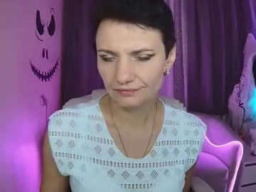 avasaturnian from Chaturbate is Freechat