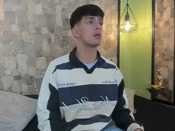 axel_draven from Chaturbate is Freechat