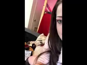 Babyjeanscreams from Chaturbate