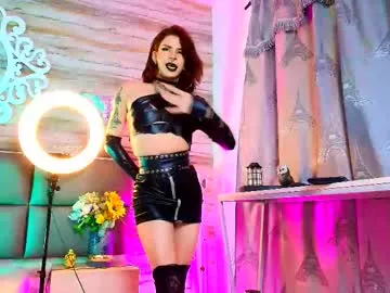 Bella_salvatore from Chaturbate