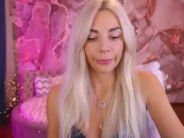 Bellarayyy from Chaturbate