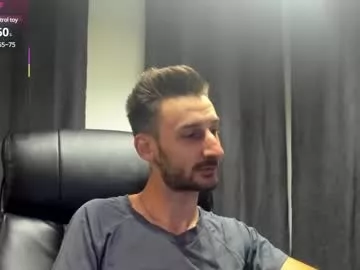 Bignosebigcok from Chaturbate