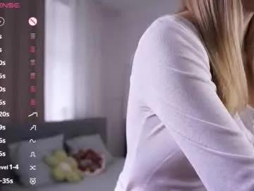 blue_bow from Chaturbate is Freechat