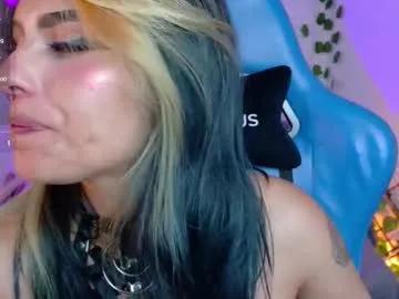 blue_kittenn from Chaturbate is Freechat