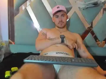 brunowalkerr from Chaturbate is Freechat