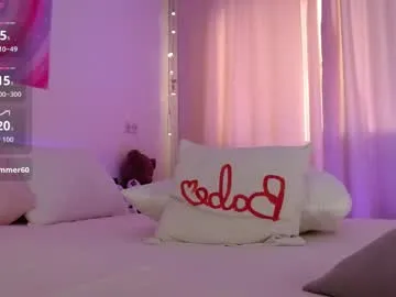 carolineamber from Chaturbate is Freechat