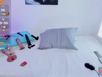 Cattnamy from Chaturbate