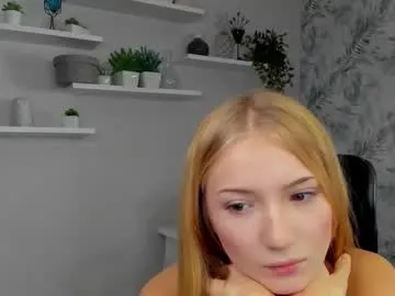 chloeblonde18 from Chaturbate is Freechat