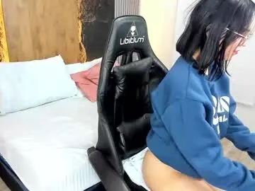 Clara_lu from Chaturbate