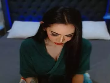 Clarathewarrior from Chaturbate