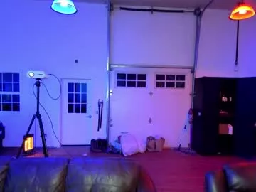 Coaldaniels from Chaturbate