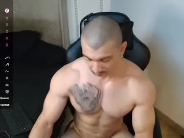 Colombianmuscle8 from Chaturbate