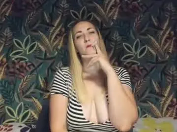 cristinnna from Chaturbate is Freechat