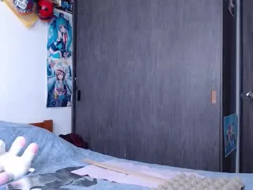 crystal_shadow from Chaturbate is Freechat