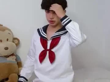 cuddly_twinkie from Chaturbate