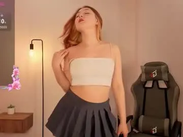 Girls: try live performances with matured performers, from dancing to quirks, in a variety of beautiful sex cams.