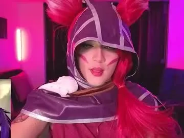 cutesarah_10 from Chaturbate is Freechat