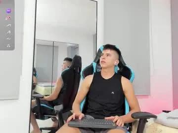 Daddyrich4u from Chaturbate