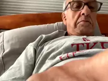 Daddyweis from Chaturbate
